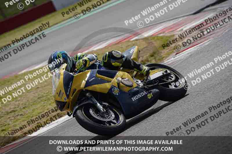 donington no limits trackday;donington park photographs;donington trackday photographs;no limits trackdays;peter wileman photography;trackday digital images;trackday photos